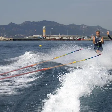 3 Pièces 100m2 Balcon Centre Juan 2 Pas Des Plages * Antibes