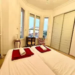 Appartement 3 Pieces 100m2 Balcon Centre Juan 2 Pas Des Plages *