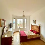 3 Pieces 100m2 Balcon Centre Juan 2 Pas Des Plages