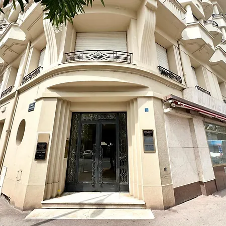 3 Pieces 100m2 Balcon Centre Juan 2 Pas Des Plages Apartament